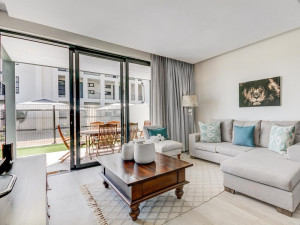  Vacation Hub International | UniqueStay Somerset West Food
