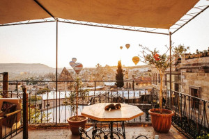  Vacation Hub International | Sultan Cave Suites Food