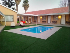  Vacation Hub International | Benoni N12 Hotel Food