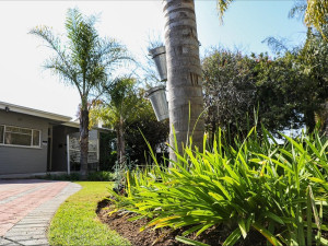  Vacation Hub International | La Cruize Guest House Food