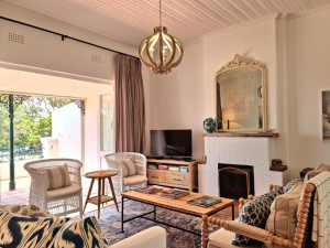  Vacation Hub International | Milkwood Cottage Food