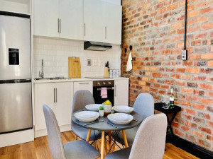  Vacation Hub International | CapeStays Penthouse Suites Food