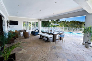  Vacation Hub International | Golf & Beach House Food
