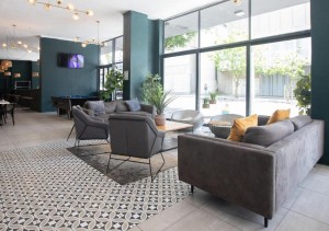  Vacation Hub International | The Rhino Hotel & Apartments Food