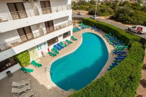  Vacation Hub International | Mirachoro Portimão Apartments Food