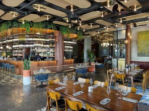  Vacation Hub International | Voco Johannesburg Rosebank Food