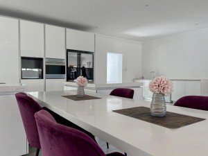  Vacation Hub International | Ease Guesthouse Food