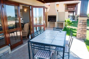  Vacation Hub International | Villa 2 Pezula Golf Estate Food