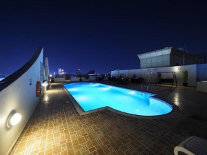  Vacation Hub International | Skylark Hotel Food