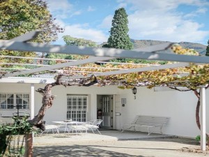  Vacation Hub International | River Bend Cottages Food