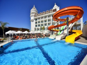  Vacation Hub International | Side Crown Serenity All Inclusive Food