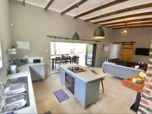  Vacation Hub International | The Hedgehog @ Marloth Food