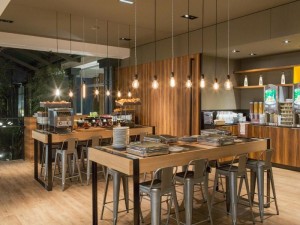  Vacation Hub International | L'Elysée Val d'Europe Food