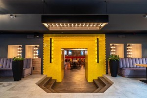  Vacation Hub International | Up Hotel Budapest Food