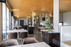  Vacation Hub International | Radisson Blu Hotel N'Djamena Food