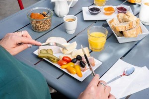  Vacation Hub International | ibis Genève Centre Nations Food