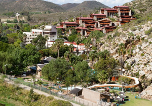  Vacation Hub International | Avalon Springs Lobby
