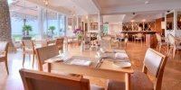  Vacation Hub International | Winchester Mansions Lobby