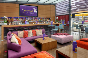  Vacation Hub International | Park Inn by Radisson Berlin Alexanderplatz Hotel Lobby