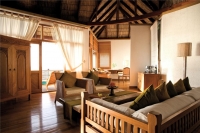  Vacation Hub International | Coco Palm Dhuni Kolhu Lobby