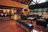  Vacation Hub International | Pondoro Game Lodge Lobby