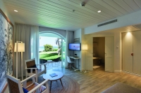  Vacation Hub International | Canonnier Beachcomber Golf Resort & Spa Lobby