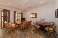  Vacation Hub International | Panorama Guest Farm Lobby