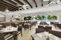  Vacation Hub International | Beachscape Kin Ha Villas & Suites Lobby