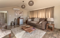  Vacation Hub International | Sossusvlei Lodge Lobby