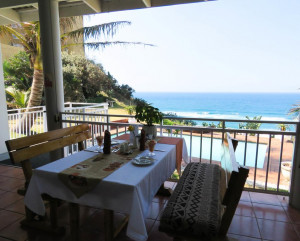  Vacation Hub International | Tradewinds Lodge B&B Lobby