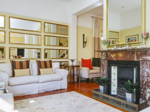  Vacation Hub International | Liberty Lodge Guest House Lobby