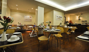  Vacation Hub International | Brunel Hotel Lobby
