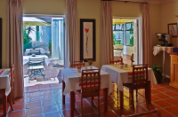  Vacation Hub International | Eikendal Lodge Lobby