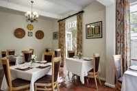  Vacation Hub International | Rivierbos Guest House Lobby