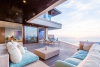 Vacation Hub International | Ellerman House Lobby