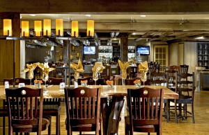  Vacation Hub International | Wolfeboro Inn Lobby