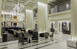  Vacation Hub International | Boston Park Plaza Lobby