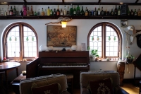  Vacation Hub International | Jambo Guest House Lobby
