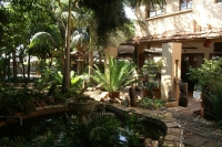  Vacation Hub International | Colbyn Guest Lodge Lobby