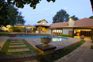  Vacation Hub International | Accolades Boutique Hotel Lobby