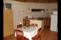  Vacation Hub International | Gina's Self Catering Chalets Lobby