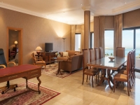  Vacation Hub International | Sheraton Abu Dhabi Hotel & Resort Lobby