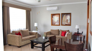  Vacation Hub International | Mountain View Corporate Apartments Lobby