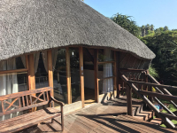  Vacation Hub International | Tidewaters River Lodge Lobby