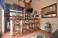  Vacation Hub International | Africa House Lobby