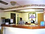  Vacation Hub International | Economy Inn and Suites Lobby