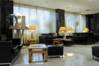  Vacation Hub International | Radisson Blu Hotel, Lisbon Lobby