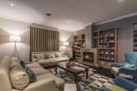  Vacation Hub International | The Windermere Hotel Lobby