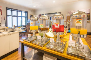  Vacation Hub International | Glenferrie Lodge Lobby
