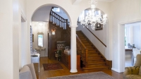  Vacation Hub International | Rhonda's Manor Lobby